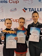 Iida (vas.) sijoittui hienosti toiseksi Tallinnan Advanced Novice Girls -sarjassa.